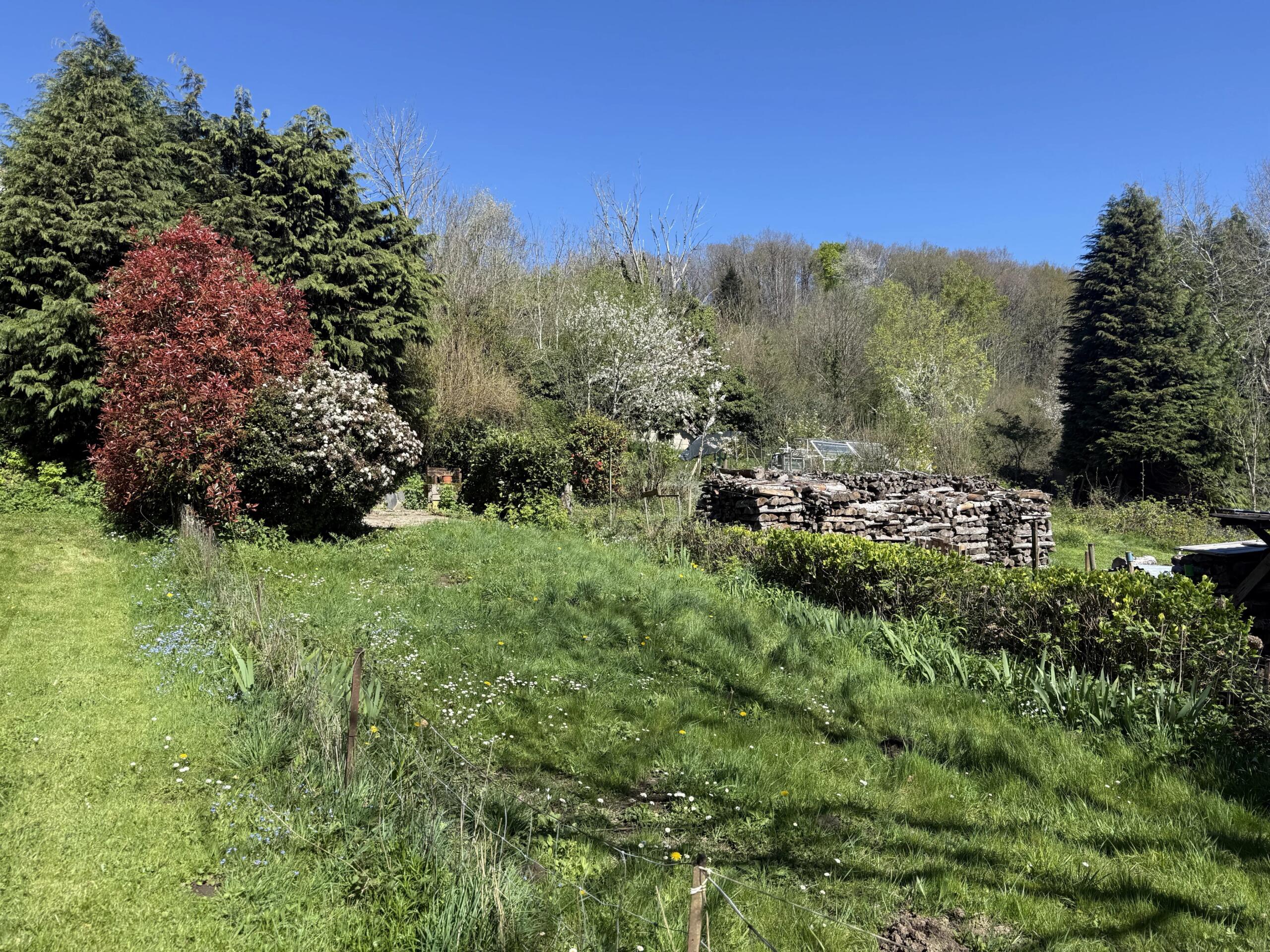 Pretty stone village house with nearby garden, Languedoc-Roussillon – France – BVI85334