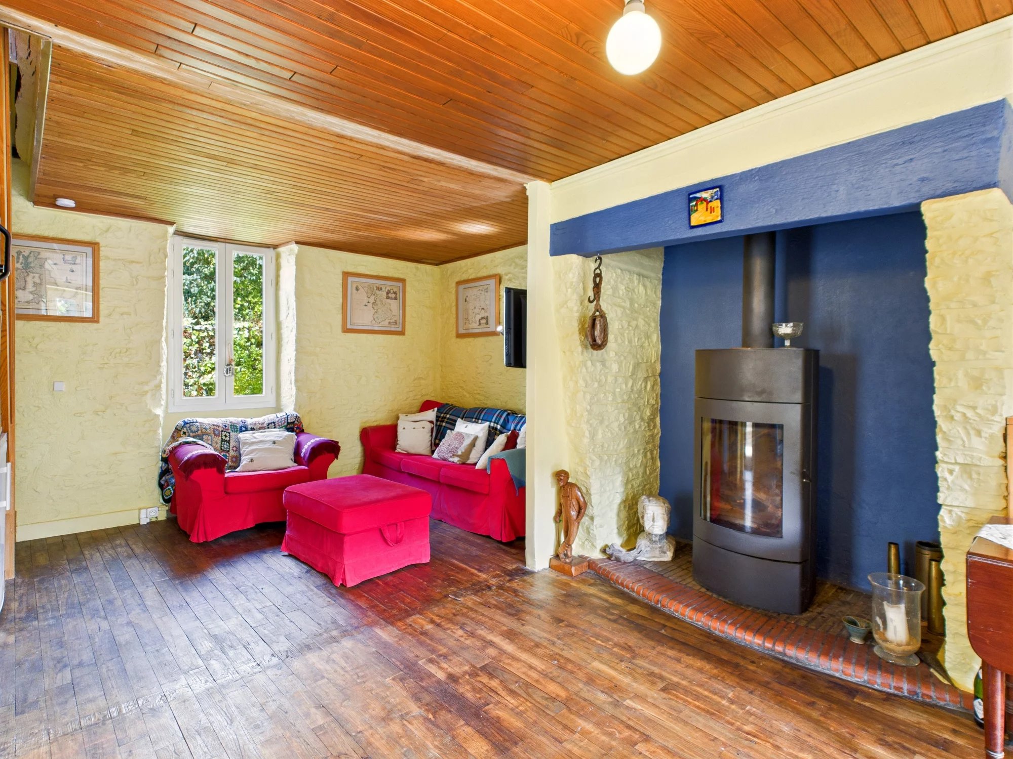 2 independent stone houses with income potential in a lively village setting, Midi-Pyrénées – France – BVI80288