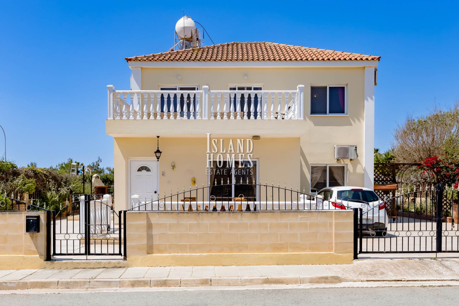 3 bedroom Villa in Ayia Thekla, Famagusta, Cyprus – BsT109