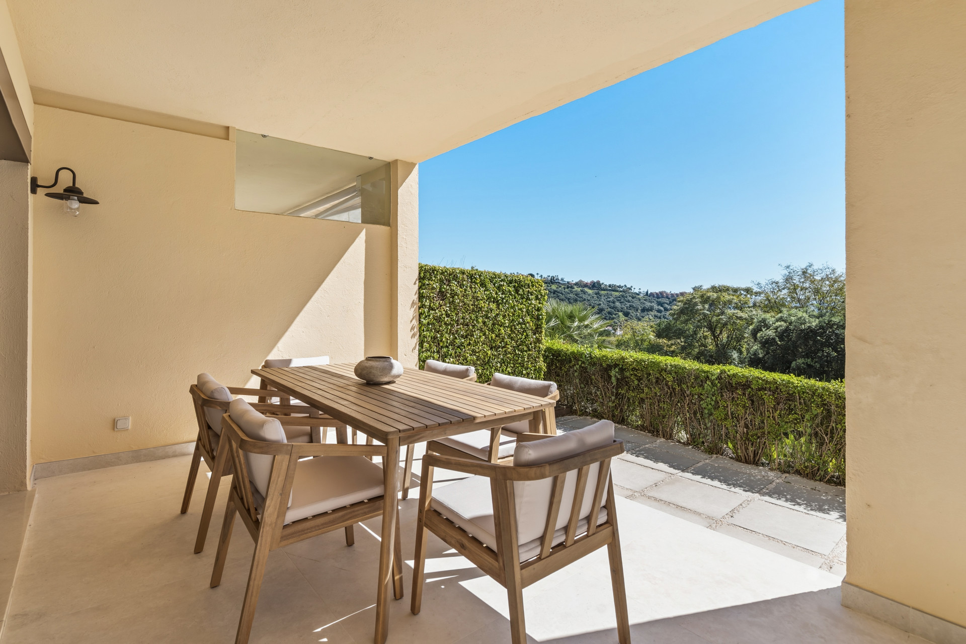 3 bedroom Ground Floor Apartment in Benahavis, Malaga, Spain – 428-05399D