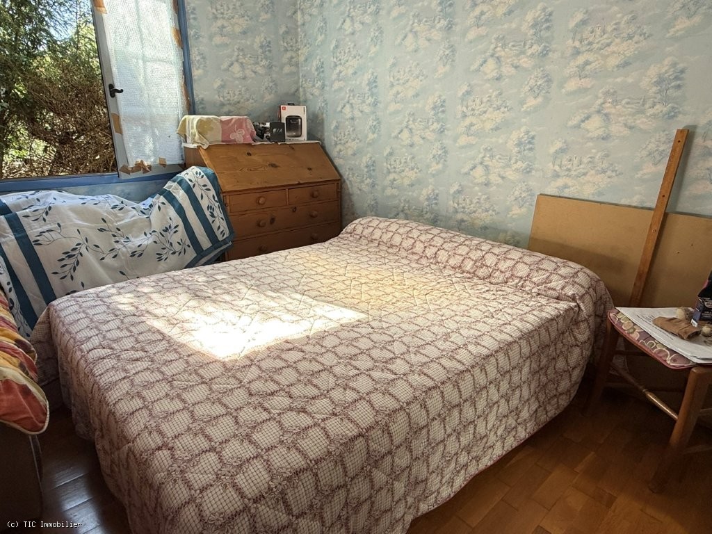 3 bedroom House in Mansle, France – r7458