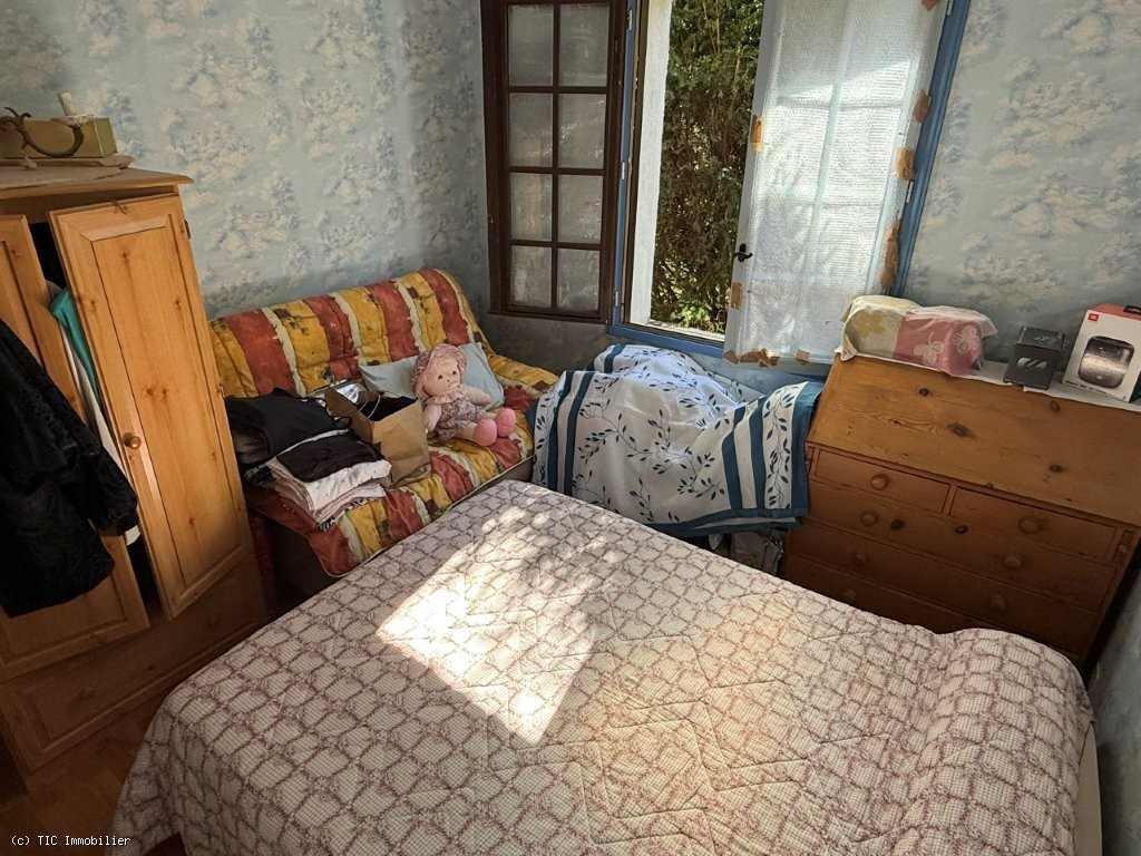 3 bedroom House in Mansle, France – r7458
