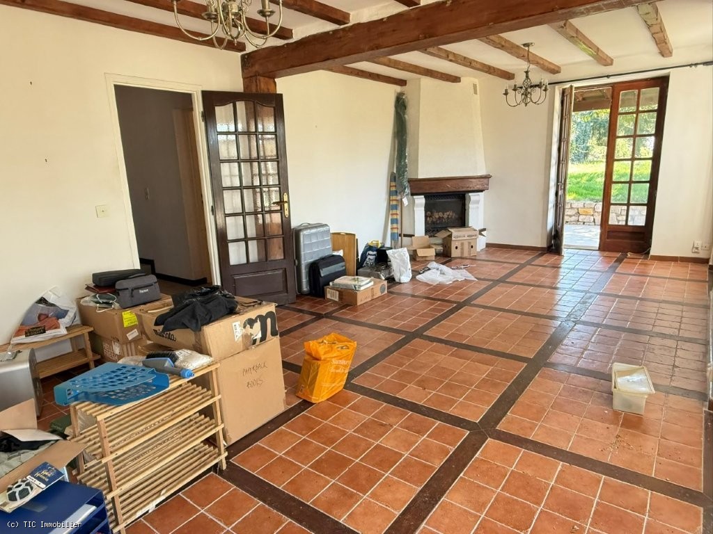 3 bedroom House in Civray, France – r7448