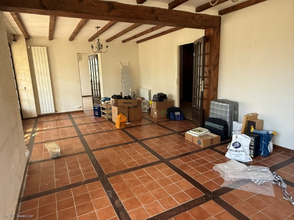 3 bedroom House in Civray, France – r7448