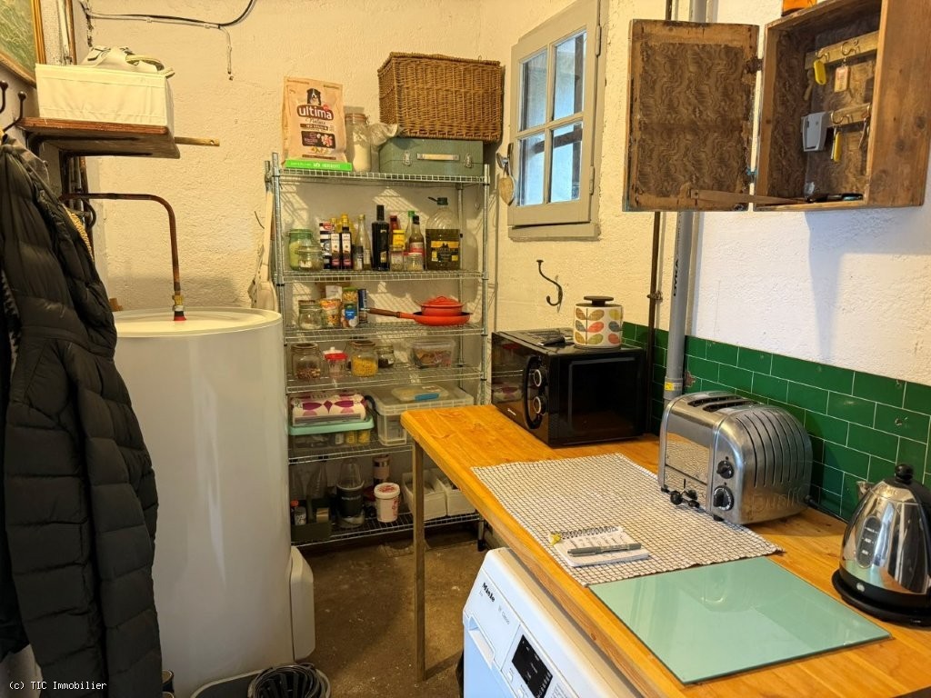 3 bedroom House in Ruffec, France – r7441