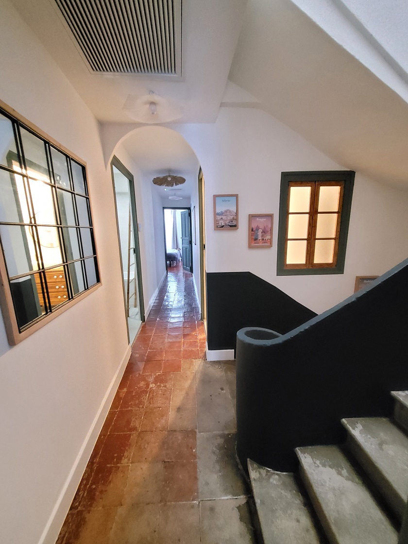 3 bedroom Commercial in Cessenon Sur Orb, Herault, France – s289000ee