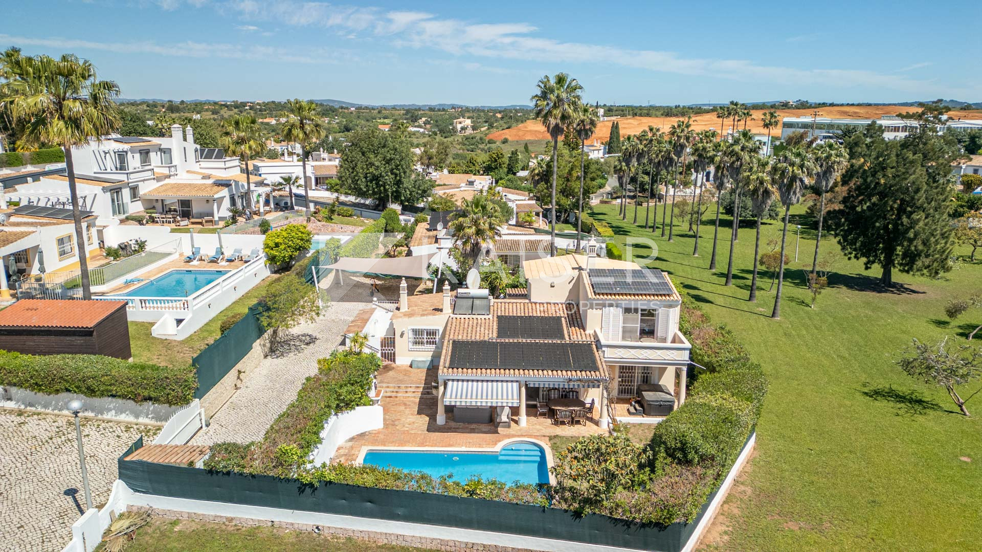 4 bedroom Villa house in Albufeira, Portugal – KP1340