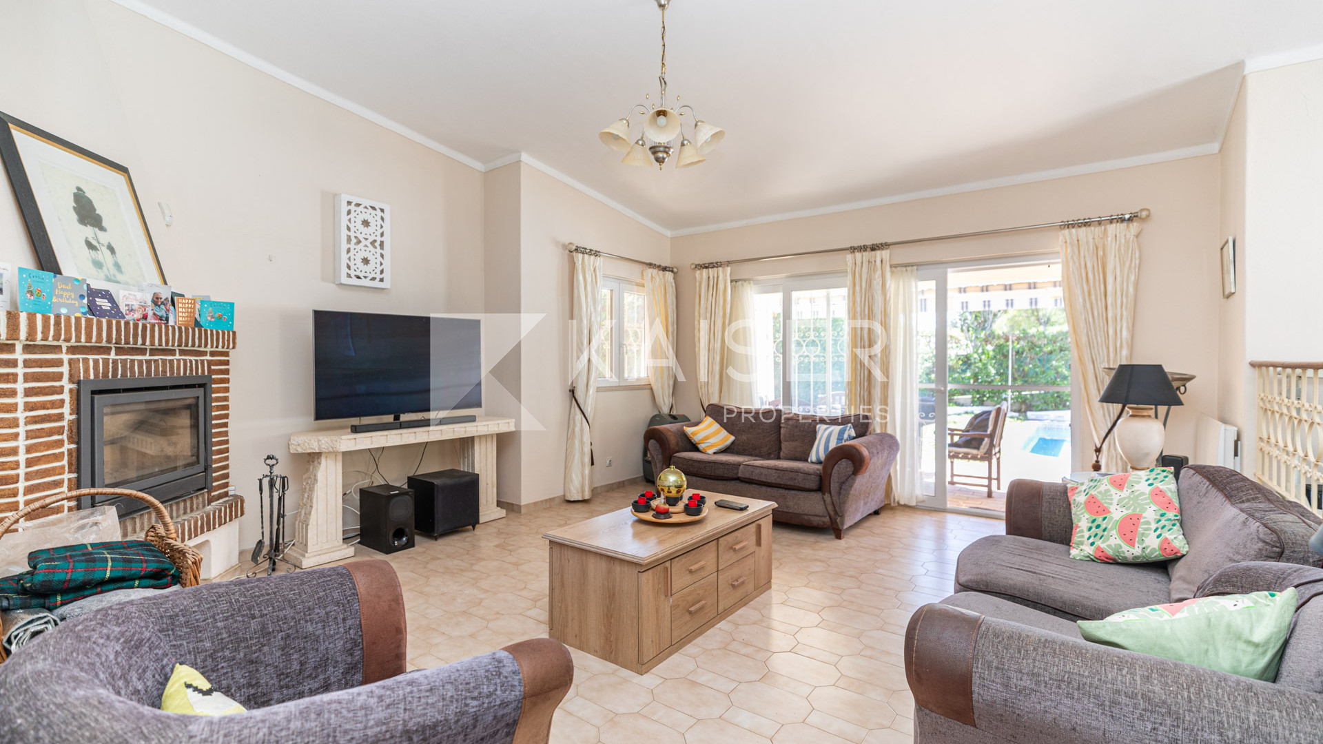 4 bedroom Villa house in Albufeira, Portugal – KP1340