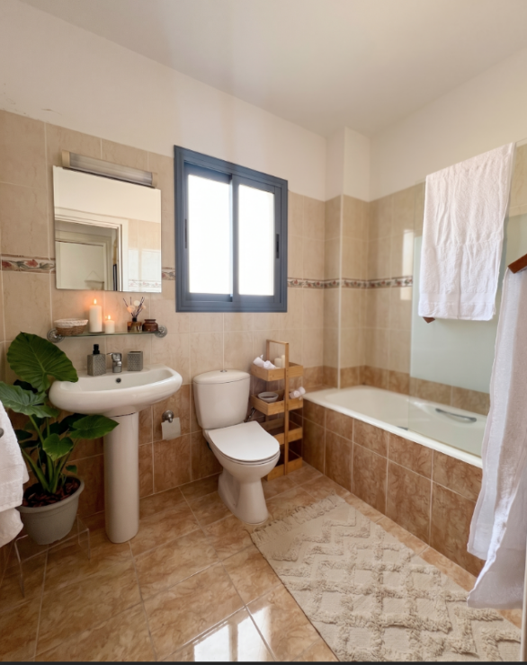 Fully Furnished – Ready to move into – 1-Bedroom Apartment with Parking, Geroskipou, Paphos