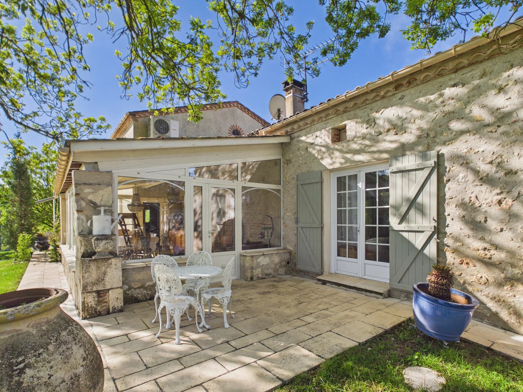 Charming house with swimming pool, Aquitaine – France – BVI85060