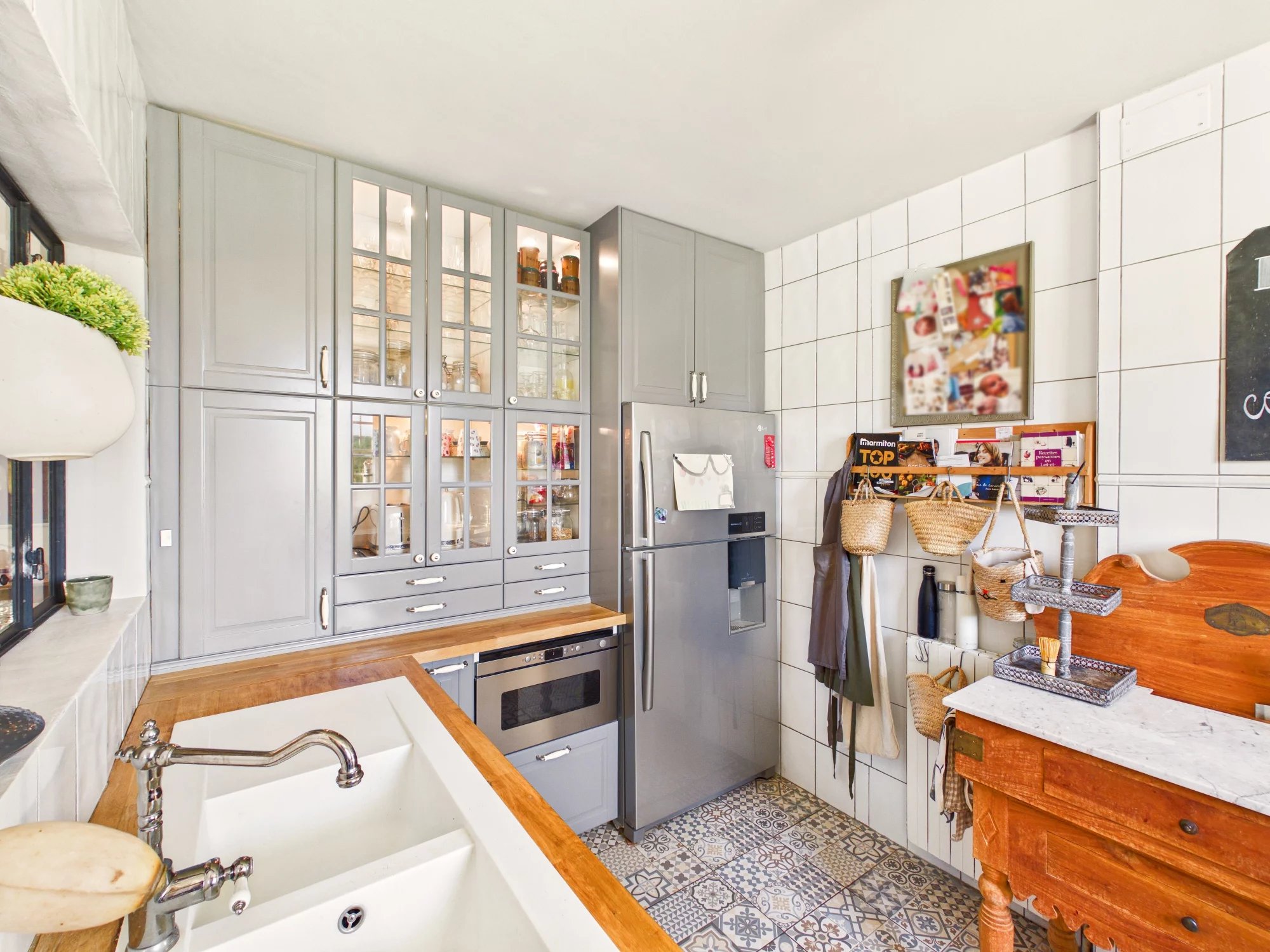 Charming house with swimming pool, Aquitaine – France – BVI85060