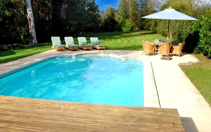 Stunning Riverside Farmhouse on the Banks of the Dordogne, Aquitaine – France – BVI81622