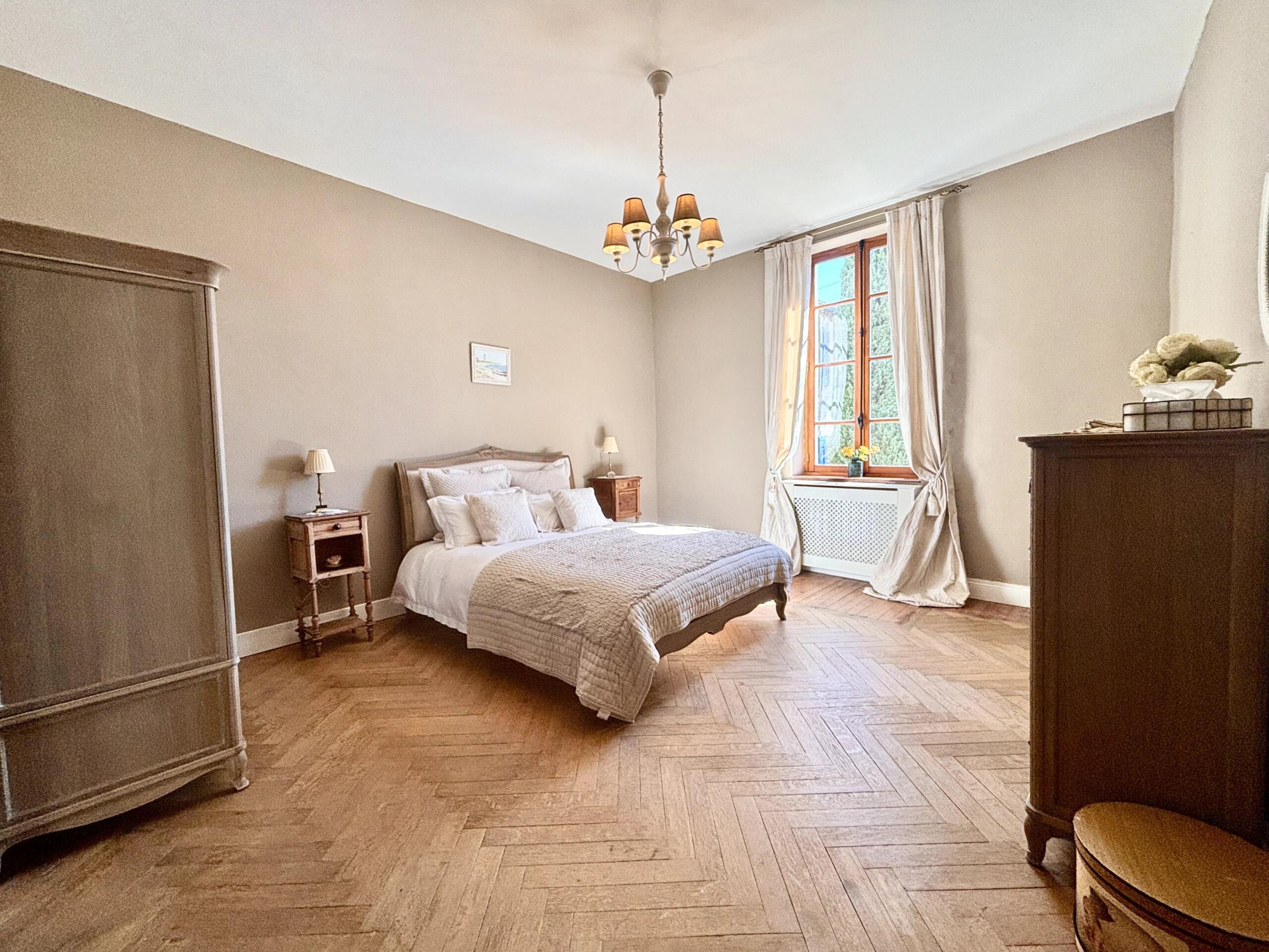 Former presbytery transformed with a luxurious finish inside and out, featuring walled garden and pool, Languedoc-Roussillon – France – BVI80965