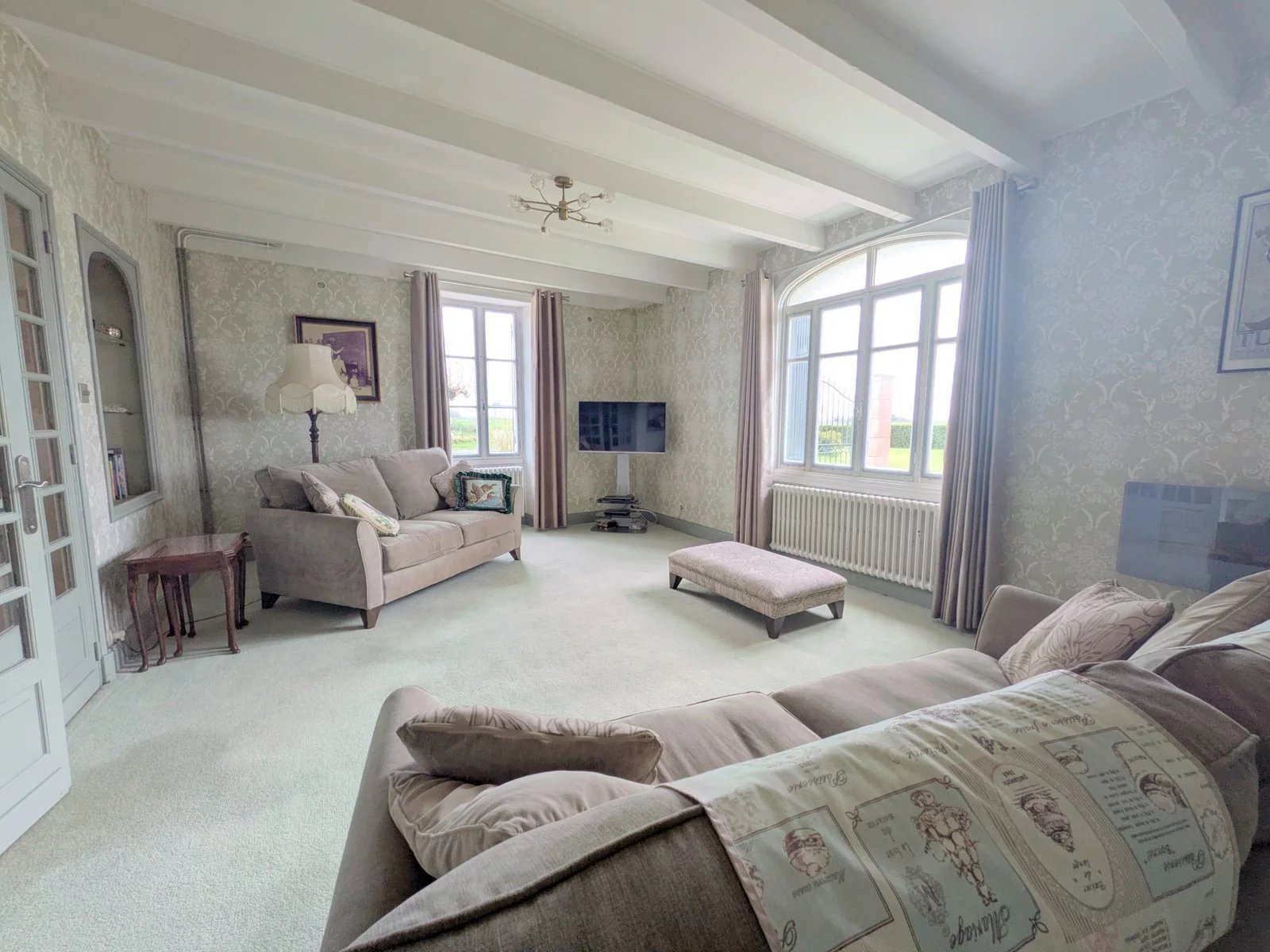 Magnificent charentaise farmhouse and former Cognac distillery, Poitou-Charentes – France – BVI84804