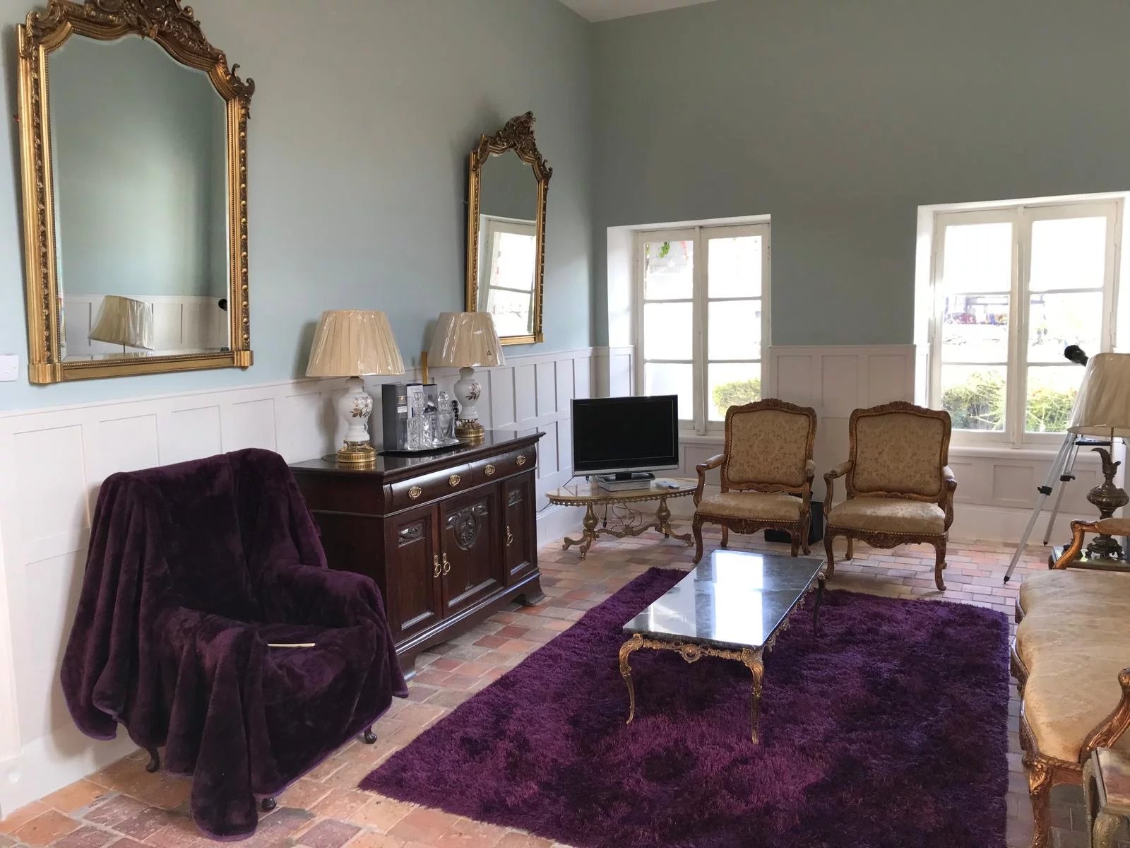 Maison de Maitre on the edge of a village with pool and hot tub, Limousin – France – BVI79813