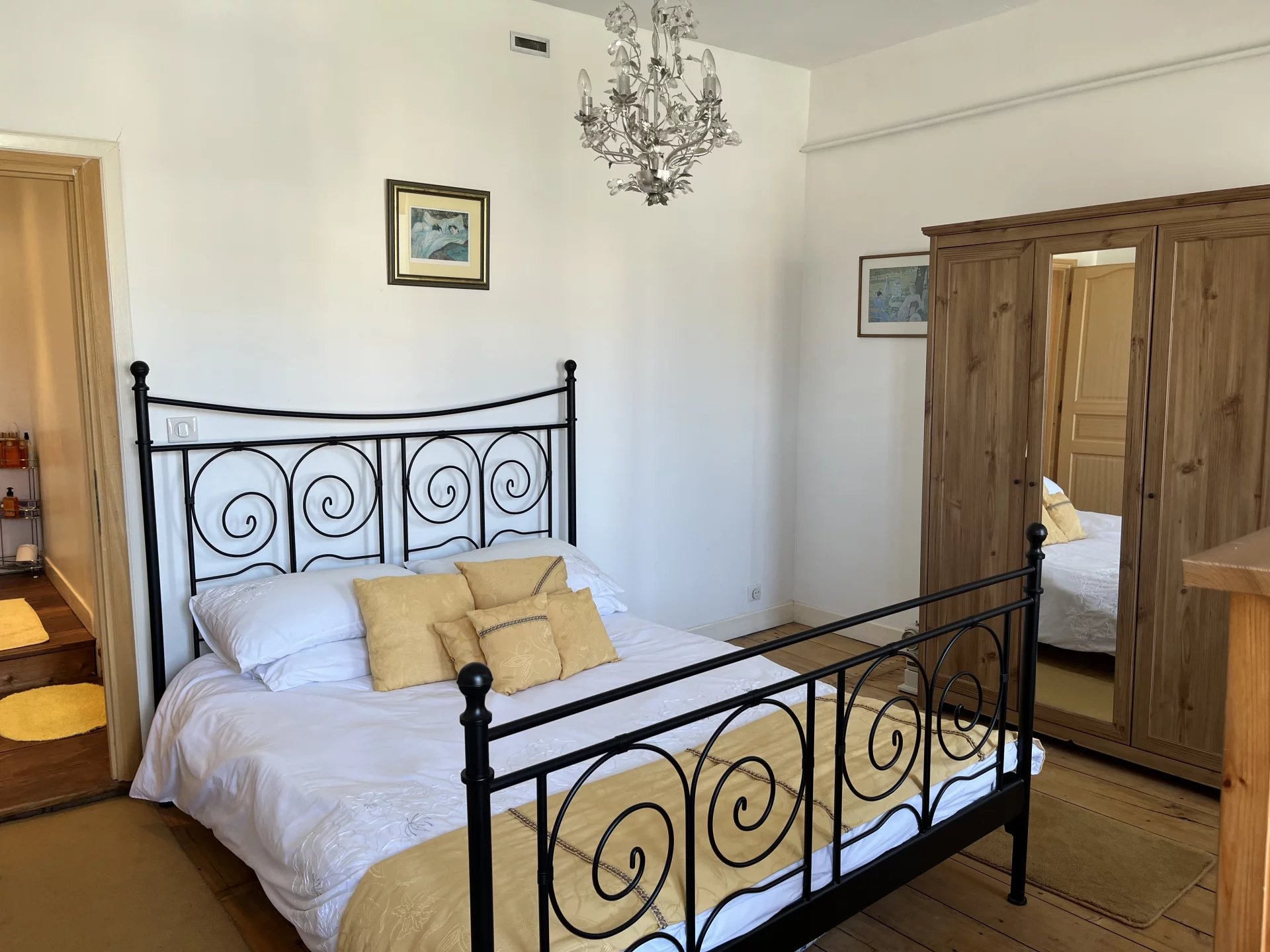 Maison de Maitre on the edge of a village with pool and hot tub, Limousin – France – BVI79813