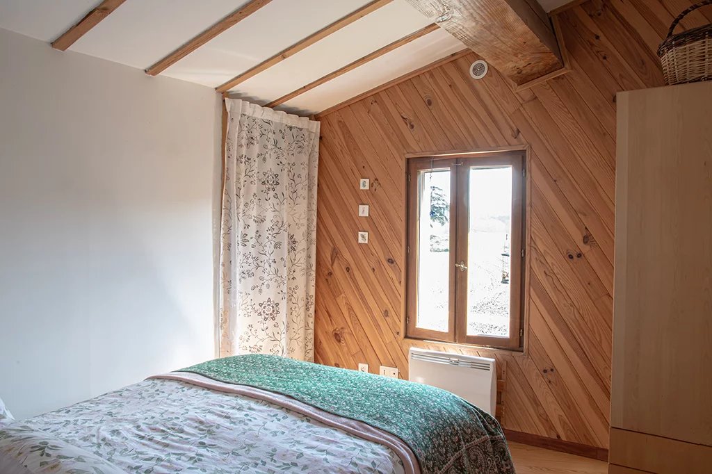 A unique  ‘arty’ and beautiful property in a glorious location, Languedoc-Roussillon – France – BVI81820