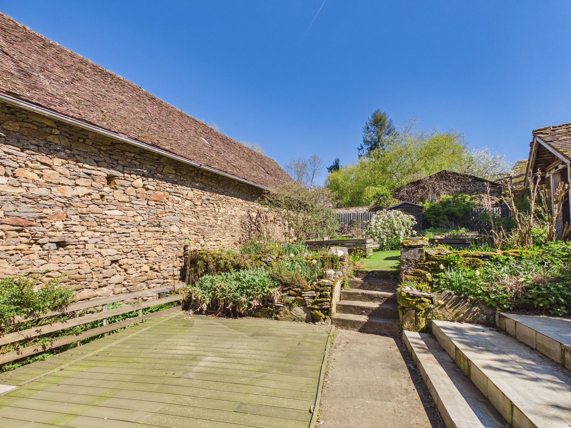 Family home with income potential in lively beautiful village, Limousin – France – BVI84209