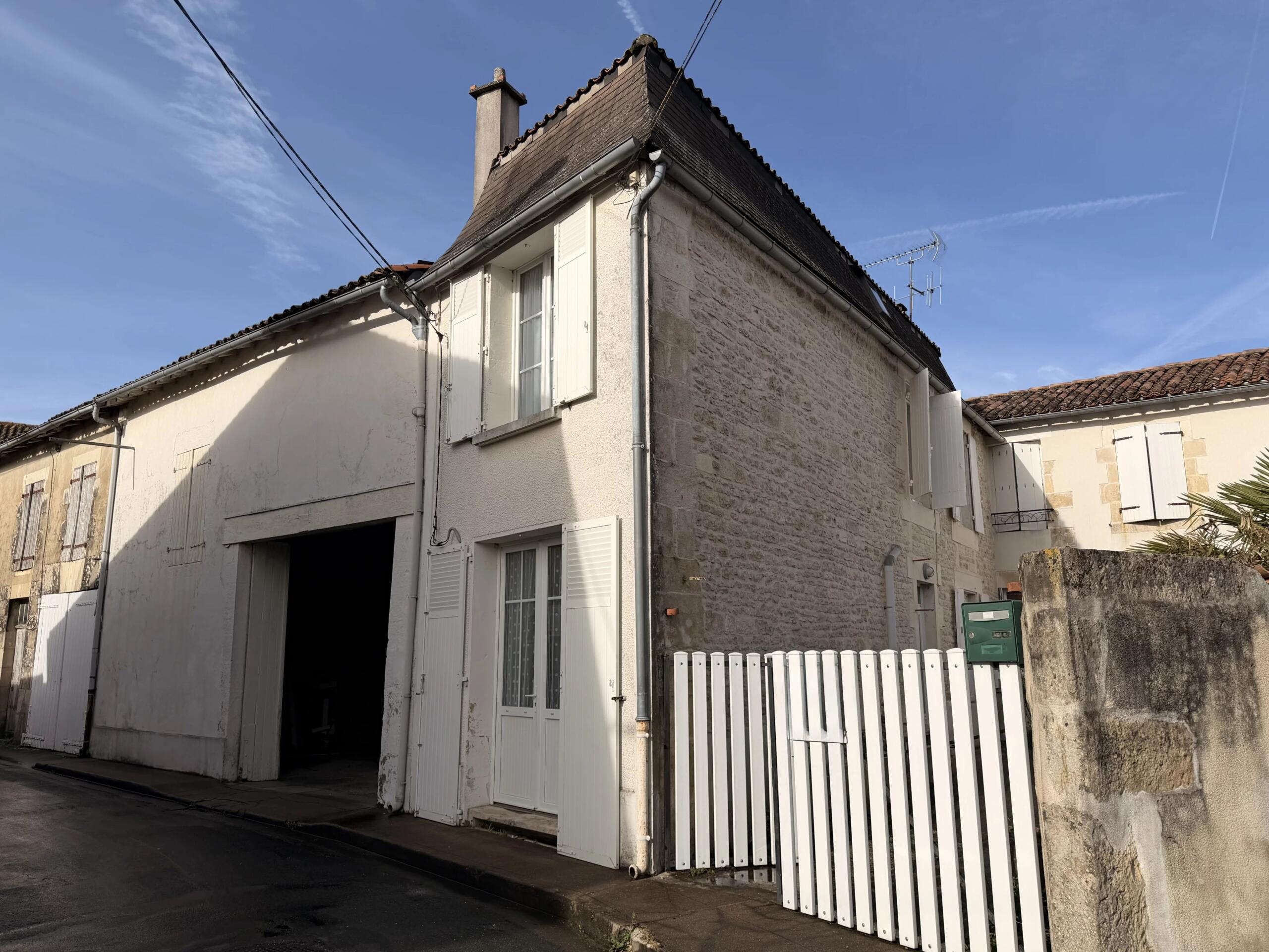 Charming Character Home with Barn and Private Courtyard in the Heart of Sauzé-Vaussais, Poitou-Charentes – France – BVI84595