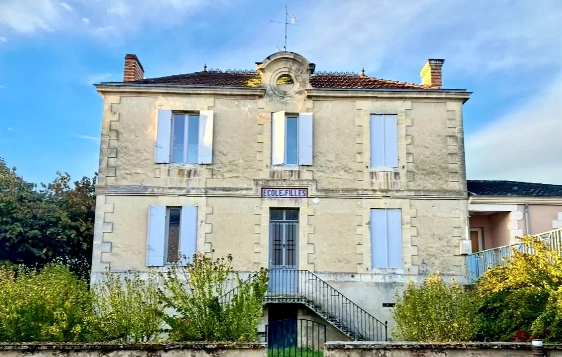 Former Stone School in the Heart of Lot-et-Garonne, Aquitaine – France – BVI84443