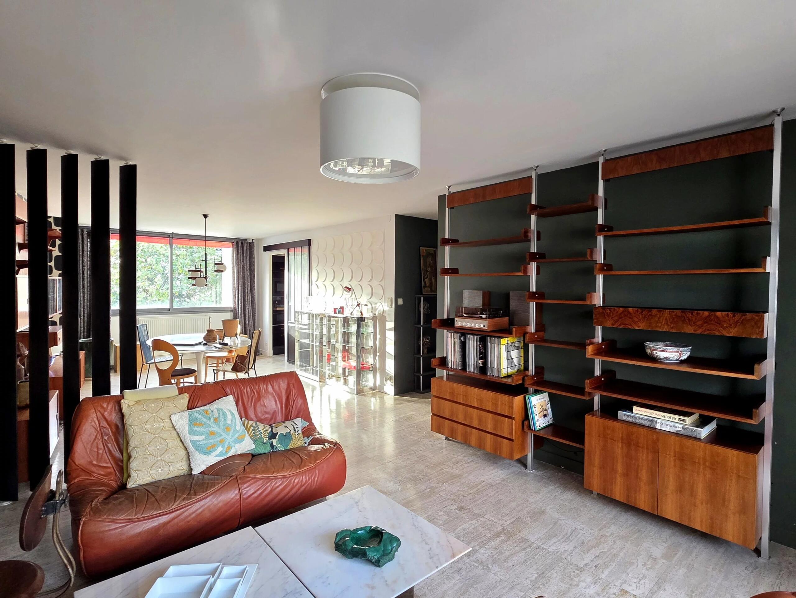 The Perfect Lifestyle Property – Business Below, Dream Home Above, Aquitaine – France – BVI85435