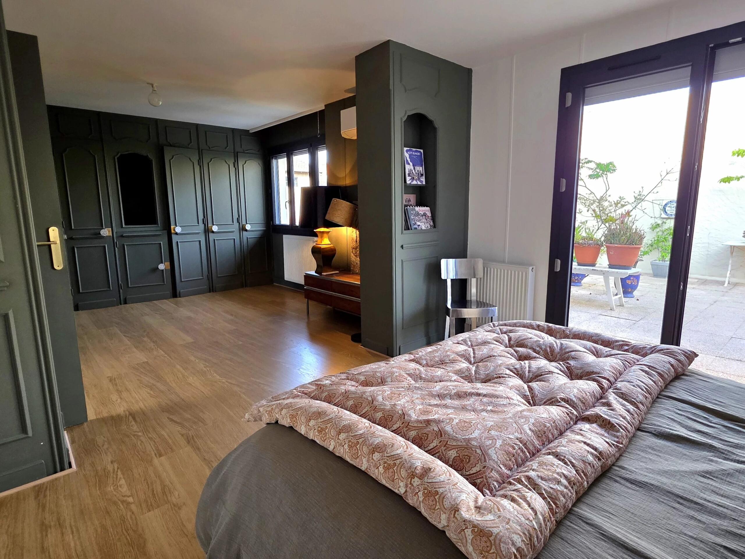 The Perfect Lifestyle Property – Business Below, Dream Home Above, Aquitaine – France – BVI85435