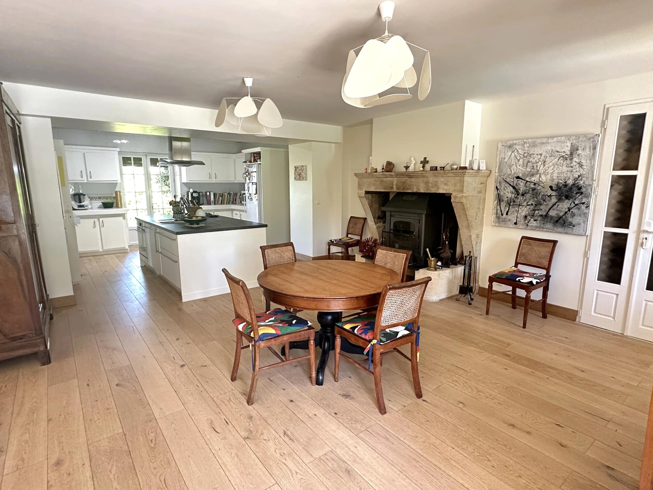 Lovely stone property with guest house, outbuildings and pool near Monségur and Duras, Aquitaine – France – BVI82378