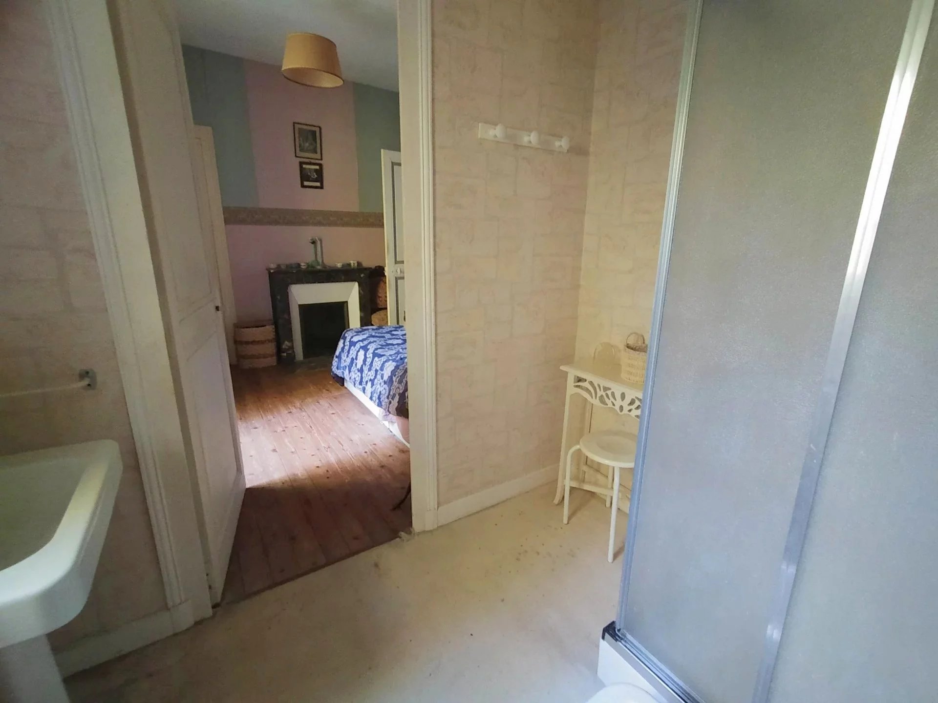 4 bed period detached in need of renovation, Aquitaine – France – BVI81318