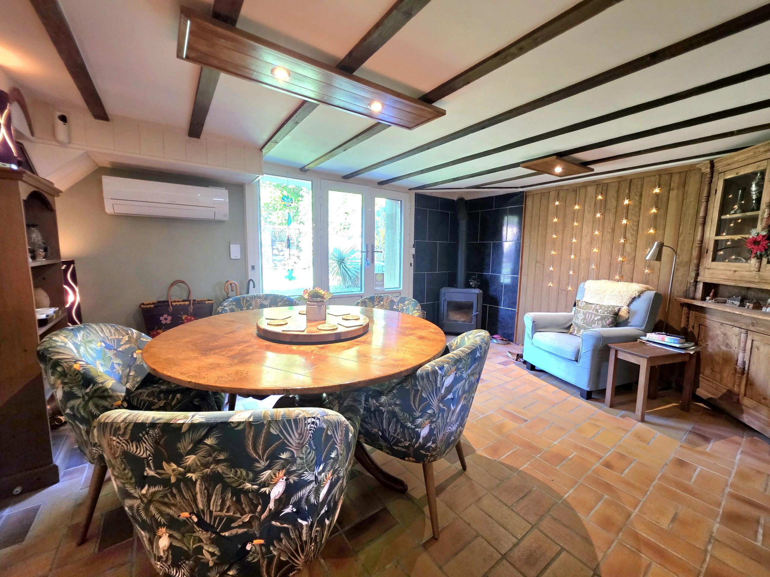 EYMET – Charming Renovated Bastide Home with Garden and Parking, Aquitaine – France – BVI84259
