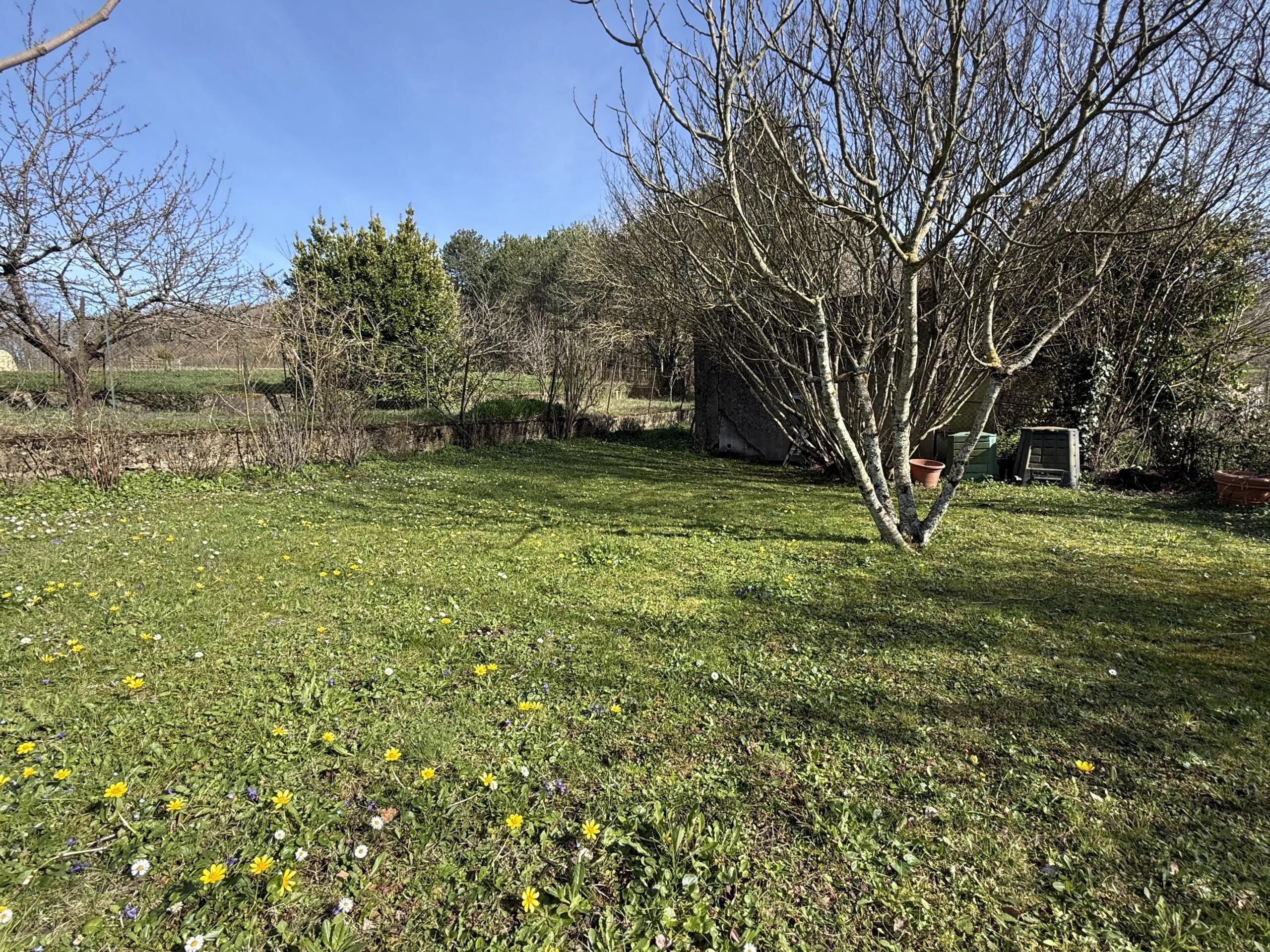 Character stone house with garden and barn – move-in ready, Languedoc-Roussillon – France – BVI82825