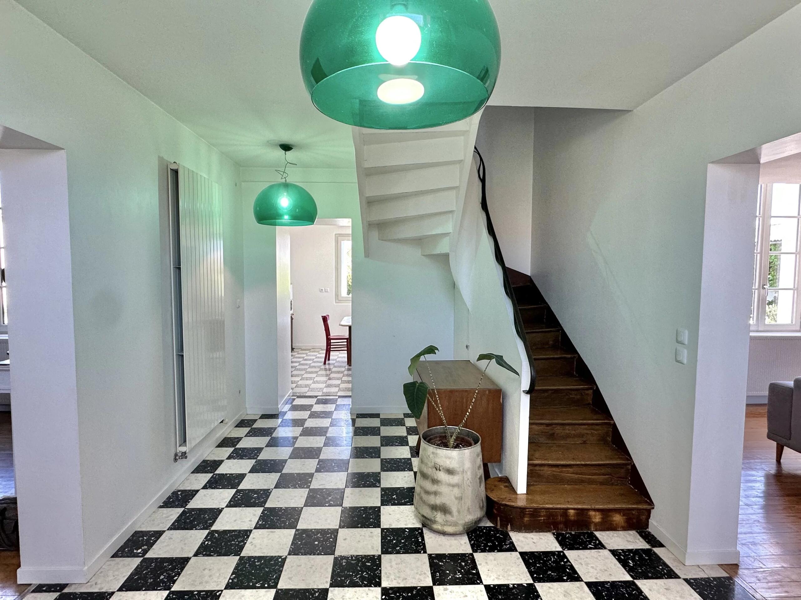 Beautifully renovated Charentaise house located in Saint-Saturnin, close to Angoulême, Poitou-Charentes – France – BVI85345