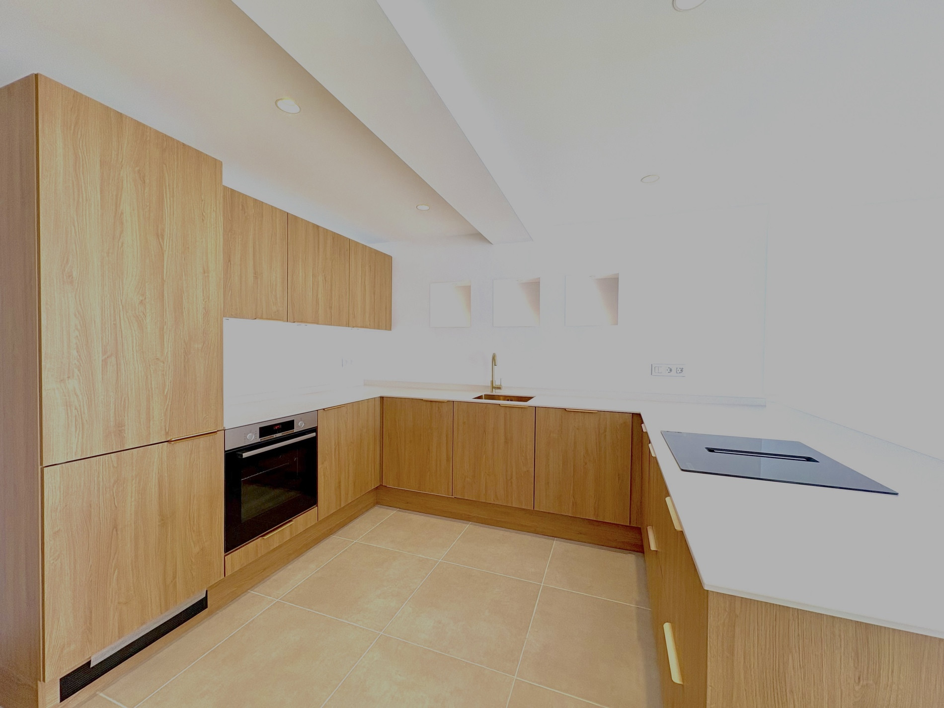 2 bedroom Apartment in Fuengirola, Malaga, Spain – 428-05393P