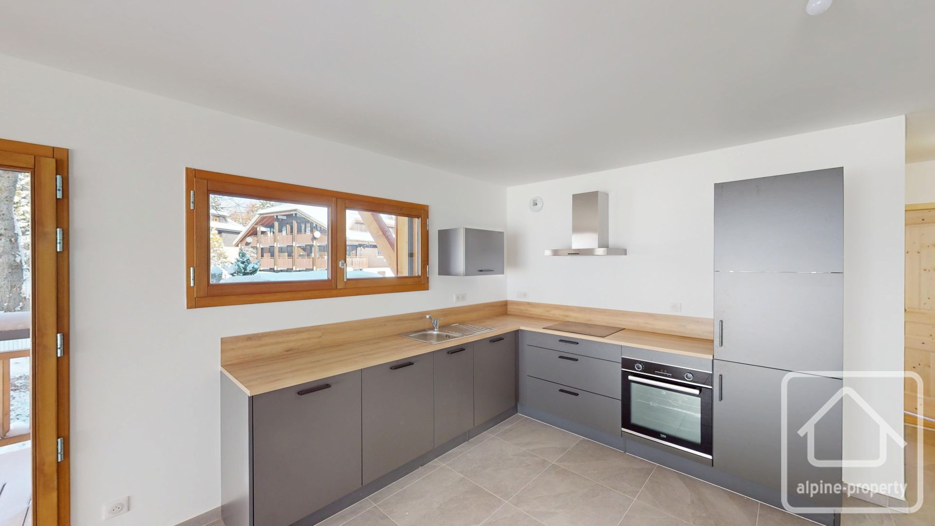 Elegant 3-4 Bedroom Apartment In Essert Romand With Garden, Parking And Storage Cellar – APPTLECLOSDESCIMES