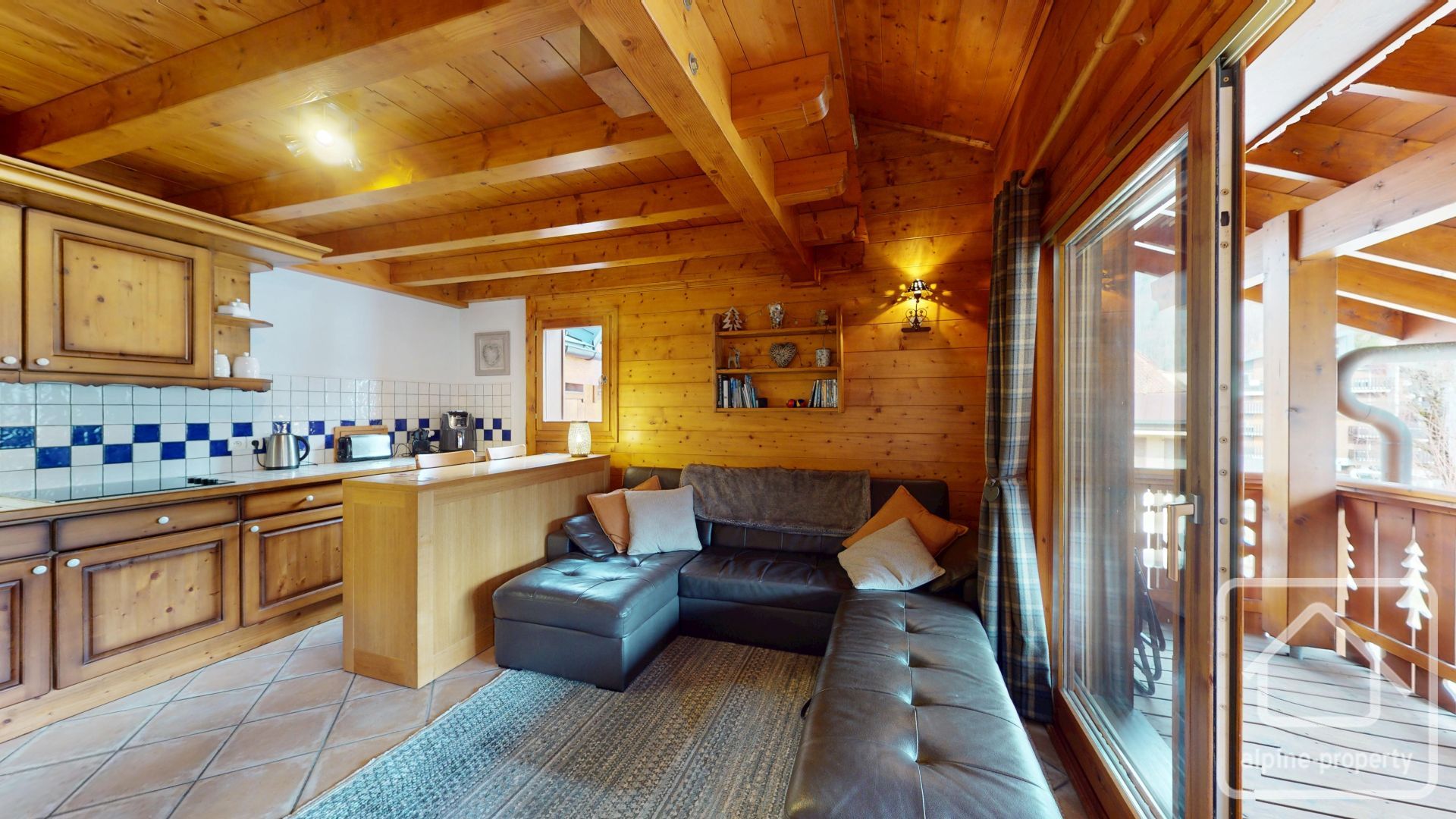3 Bedroom Duplex Centrally Located In Samoens With Underground Garage And Cave, 20m From The Ski Bus And Local Mini Market – EPICEA