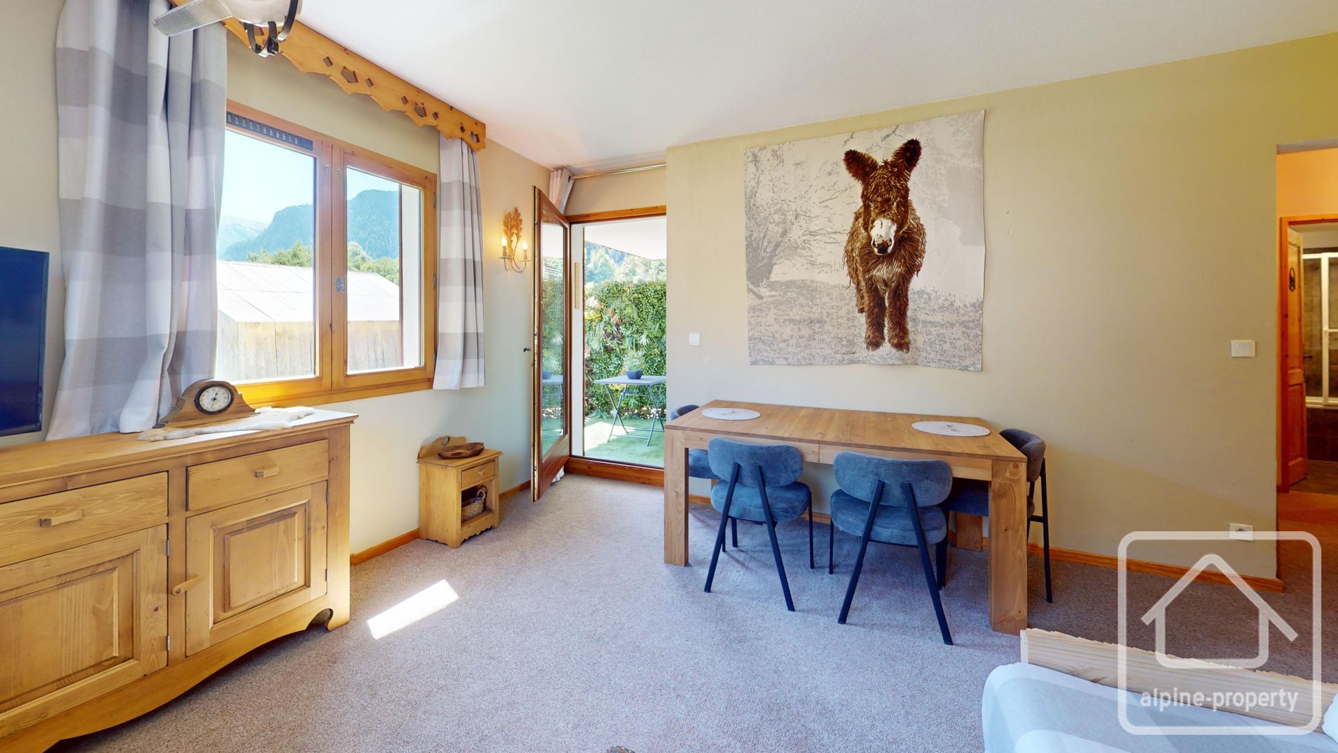 A Delightful One Bedroom Apartment, With Fabulous Uninterrupted Views, In Samoens – APPTGRENAIRON