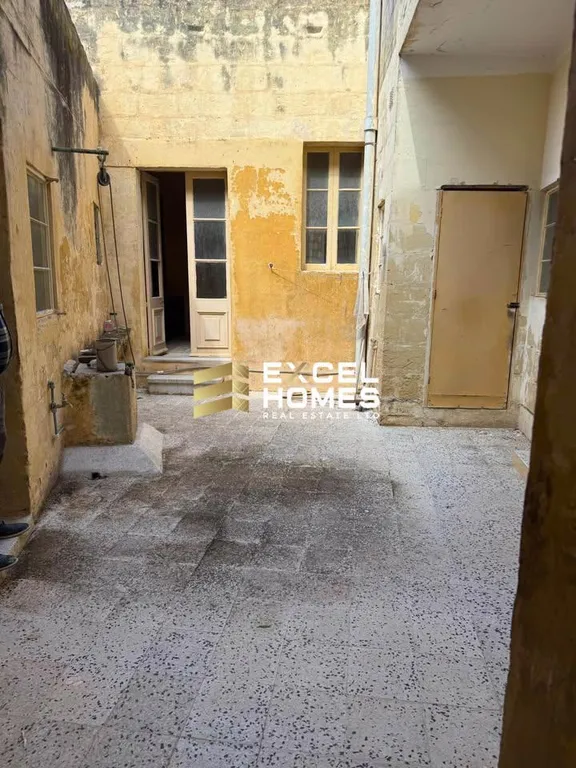 3 bedroom Character House in Qrendi, Malta – 67974