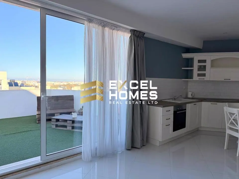 2 bedroom Penthouse in Zurrieq, Malta – 67970