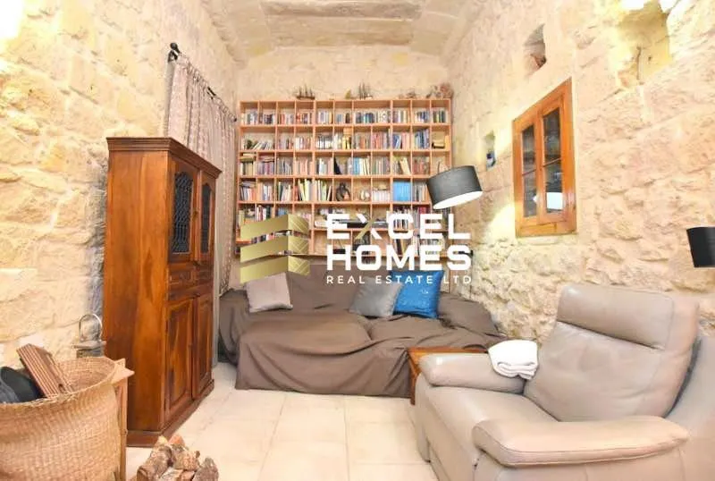 3 bedroom Character House in Zejtun, Malta – 67912