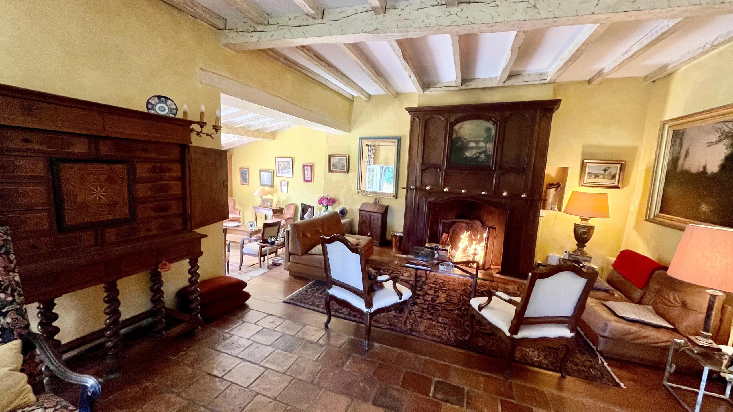 Beautiful property, with guest accommodation and forest views, to renovate, Aquitaine – France – BVI85218