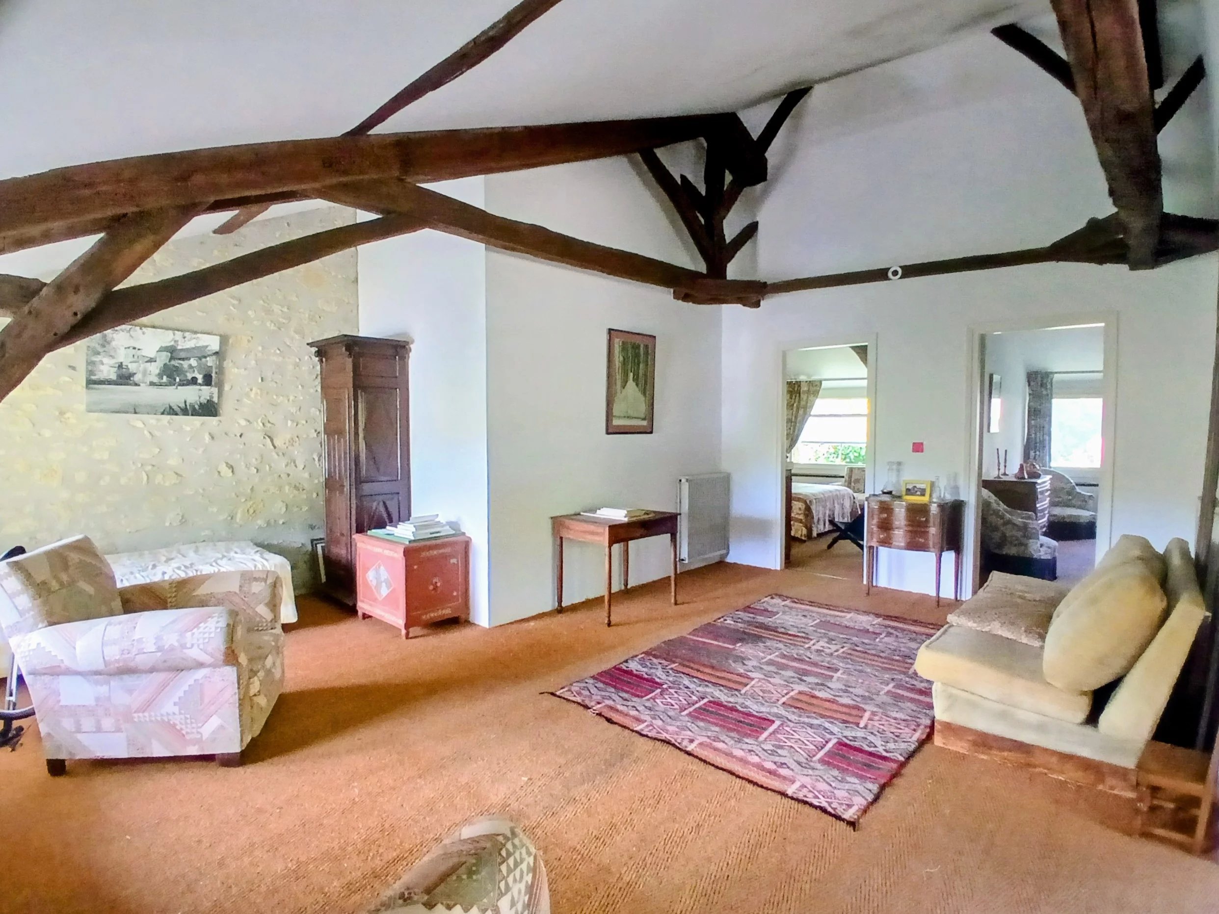 Beautiful property, with guest accommodation and forest views, to renovate, Aquitaine – France – BVI85218
