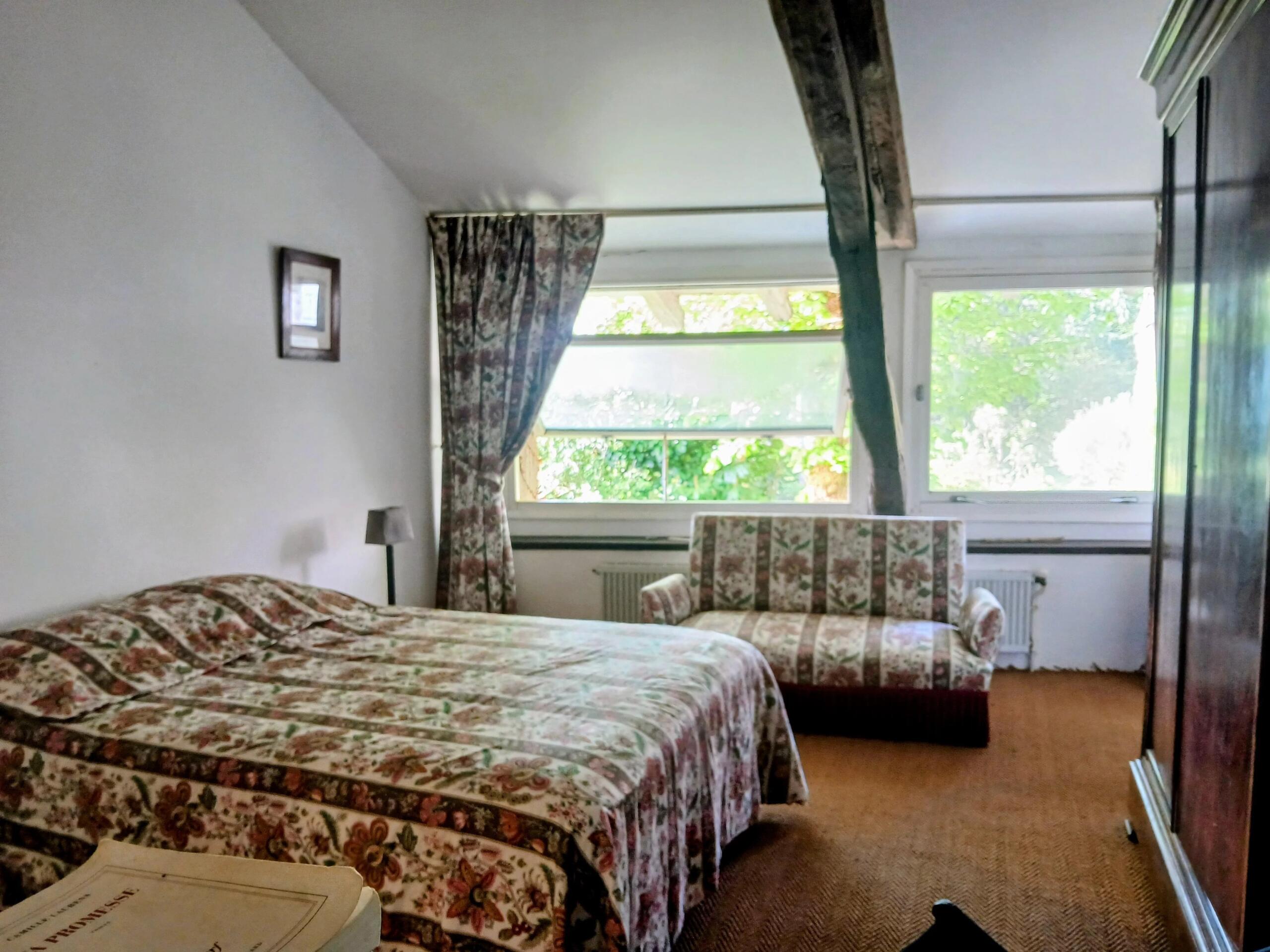 Beautiful property, with guest accommodation and forest views, to renovate, Aquitaine – France – BVI85218