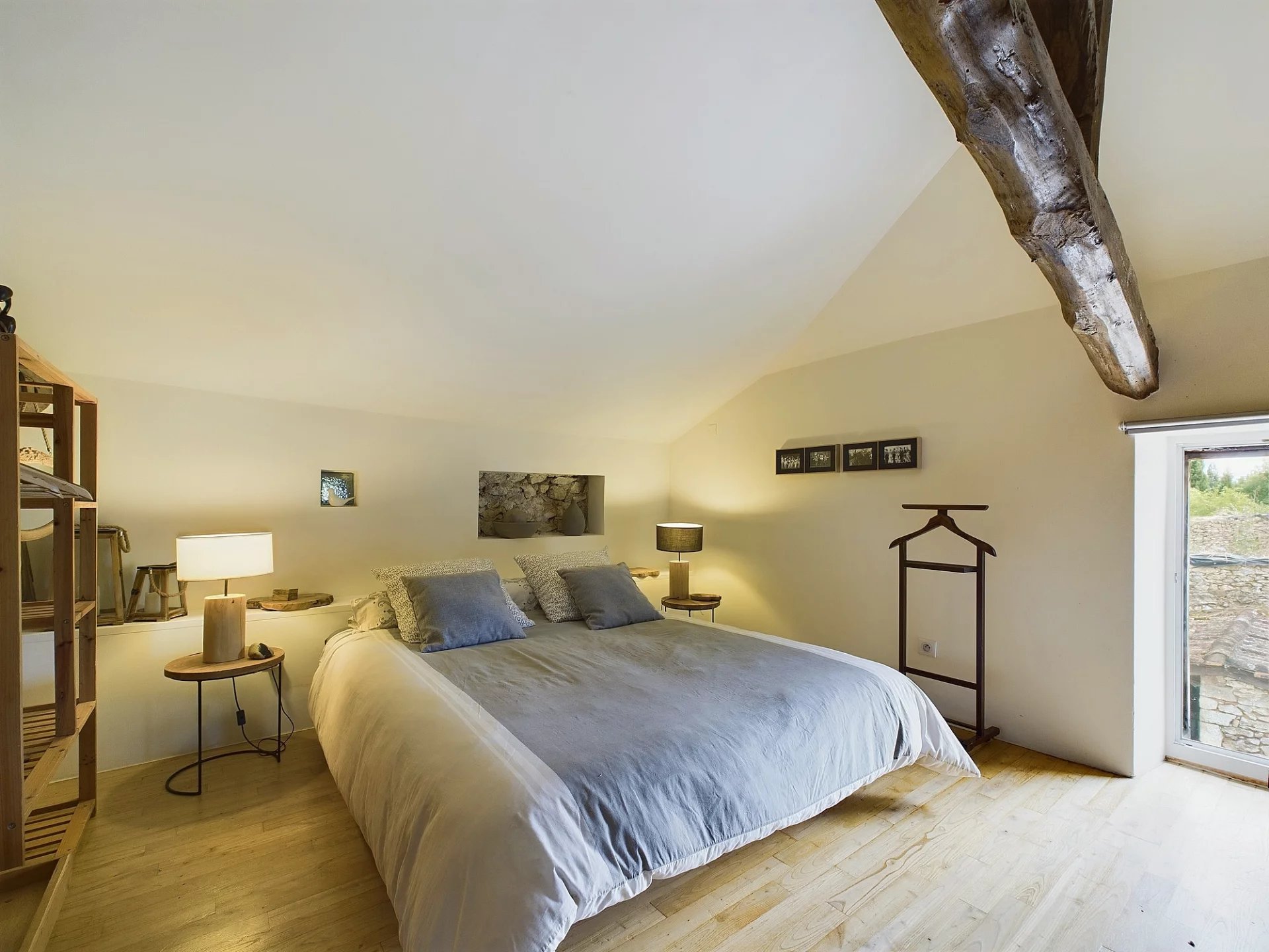 Magnificent property with 2 houses, pool, outbuildings and stunning views, Aquitaine – France – BVI75992