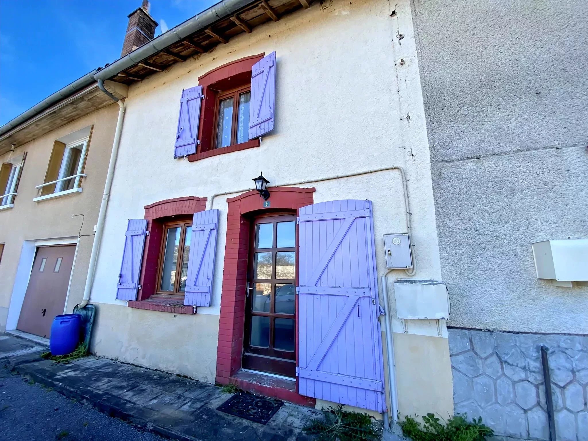A cute hamlet house and another house to renovate very close to Bellac!, Limousin – France – BVI84879