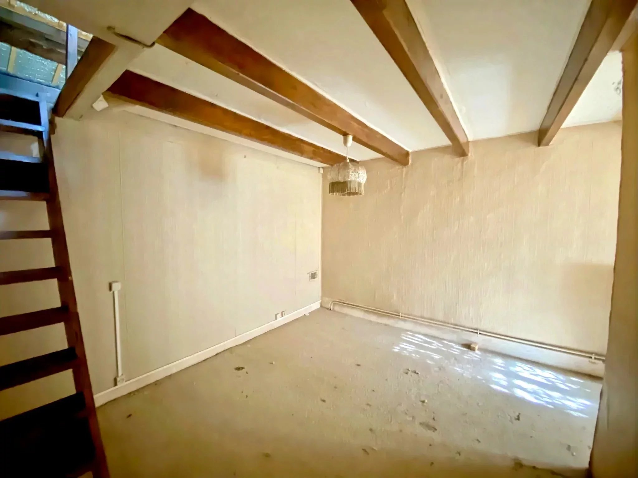 A cute hamlet house and another house to renovate very close to Bellac!, Limousin – France – BVI84879