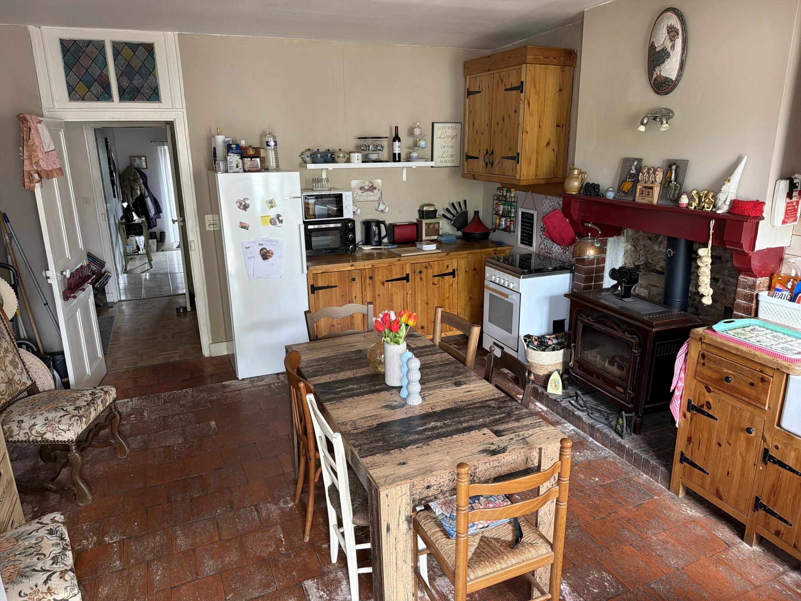 Cosy single-storey 2 bedroom house and a delightful garden, Limousin – France – BVI85447