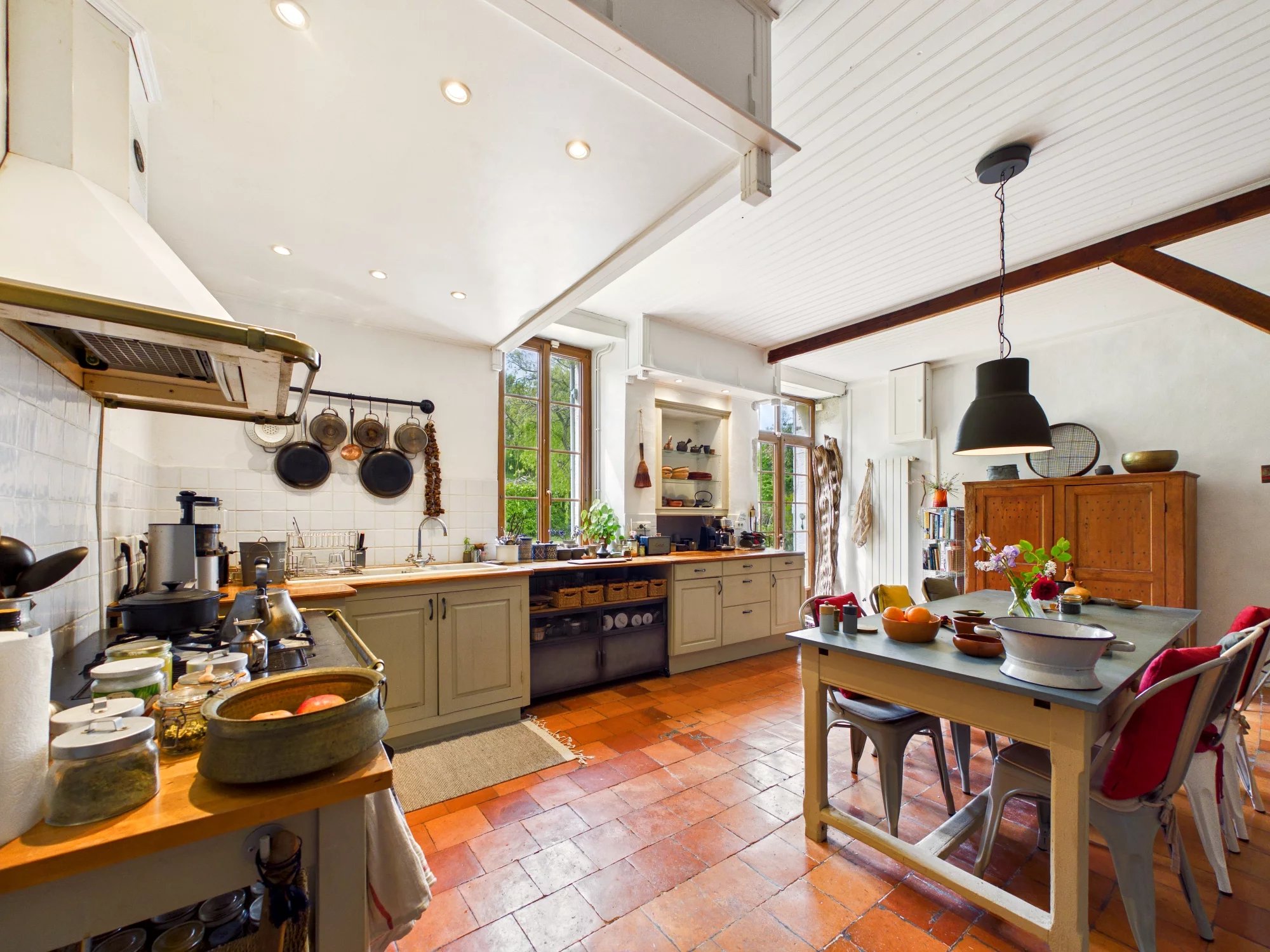 Delightful country home, guest apartment, private pool and substantial studio, Aquitaine – France – BVI81761