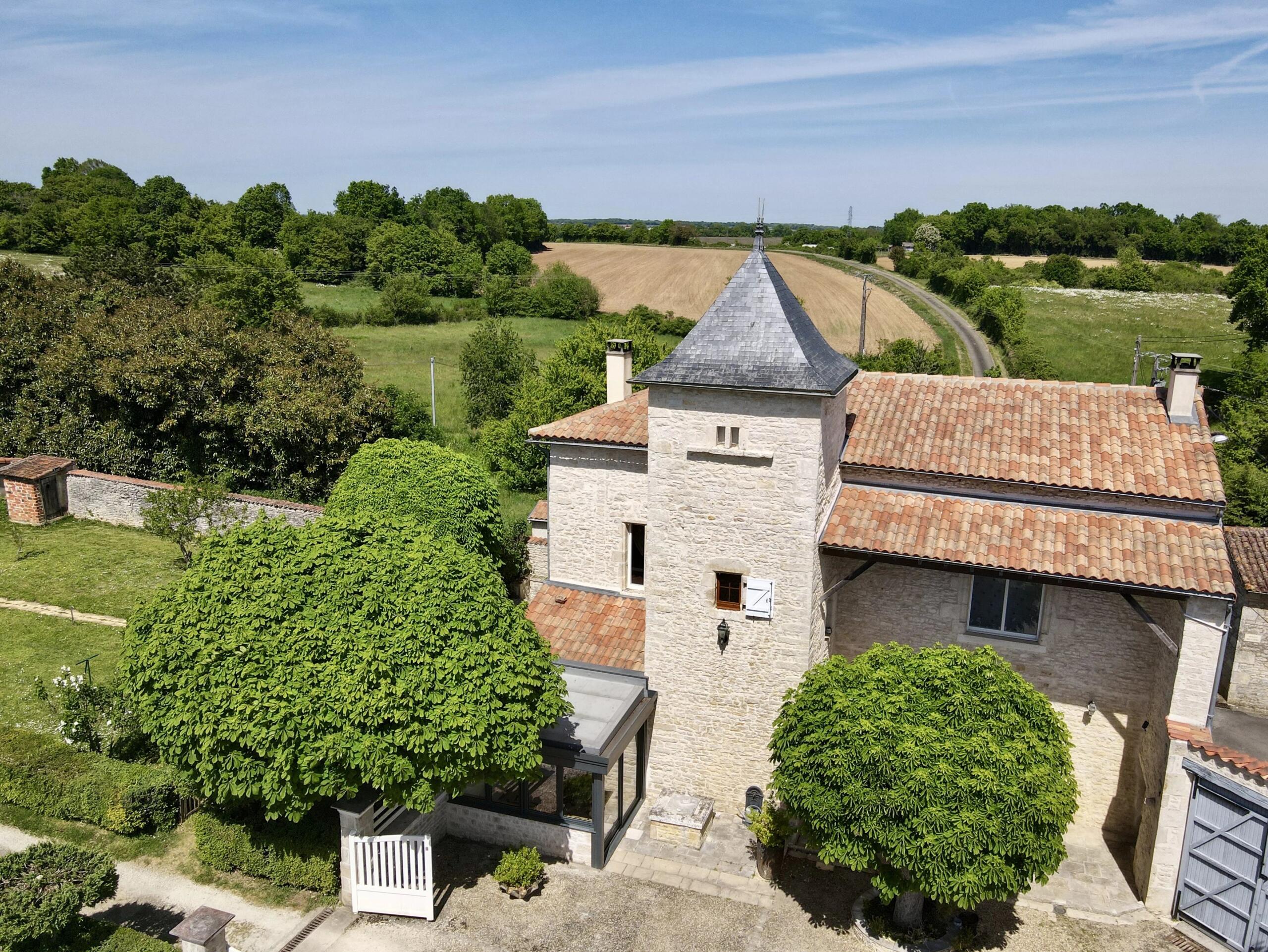 Beautifully Renovated 16th-Century Logis near Ruffec, Poitou-Charentes – France – BVI84892