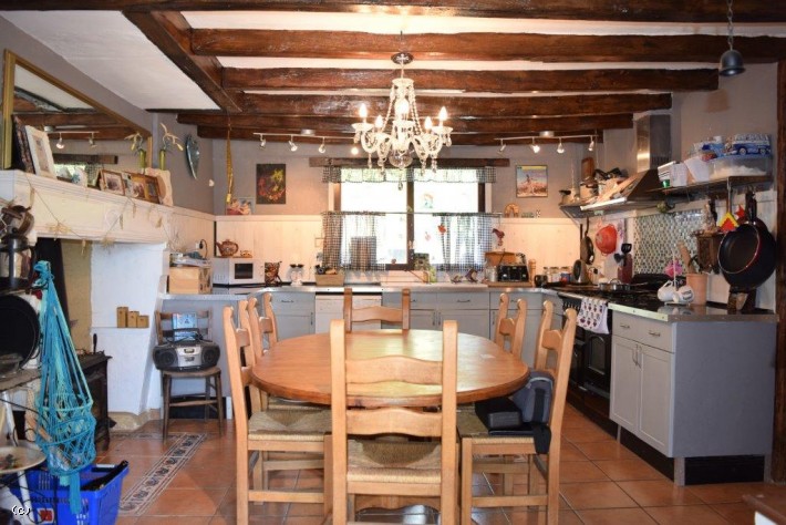 4 bedroom House in Mansle, France – r5886