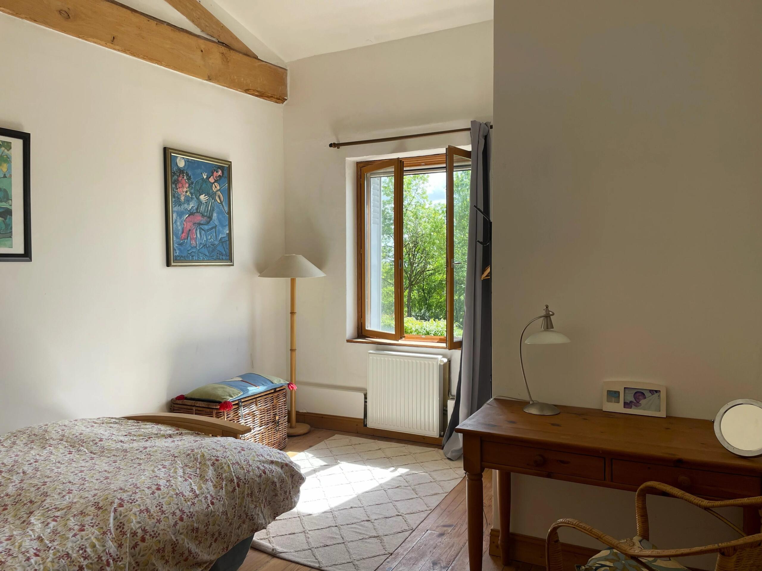 3/4 bedroom village house with outbuildings, Poitou-Charentes – France – BVI85404