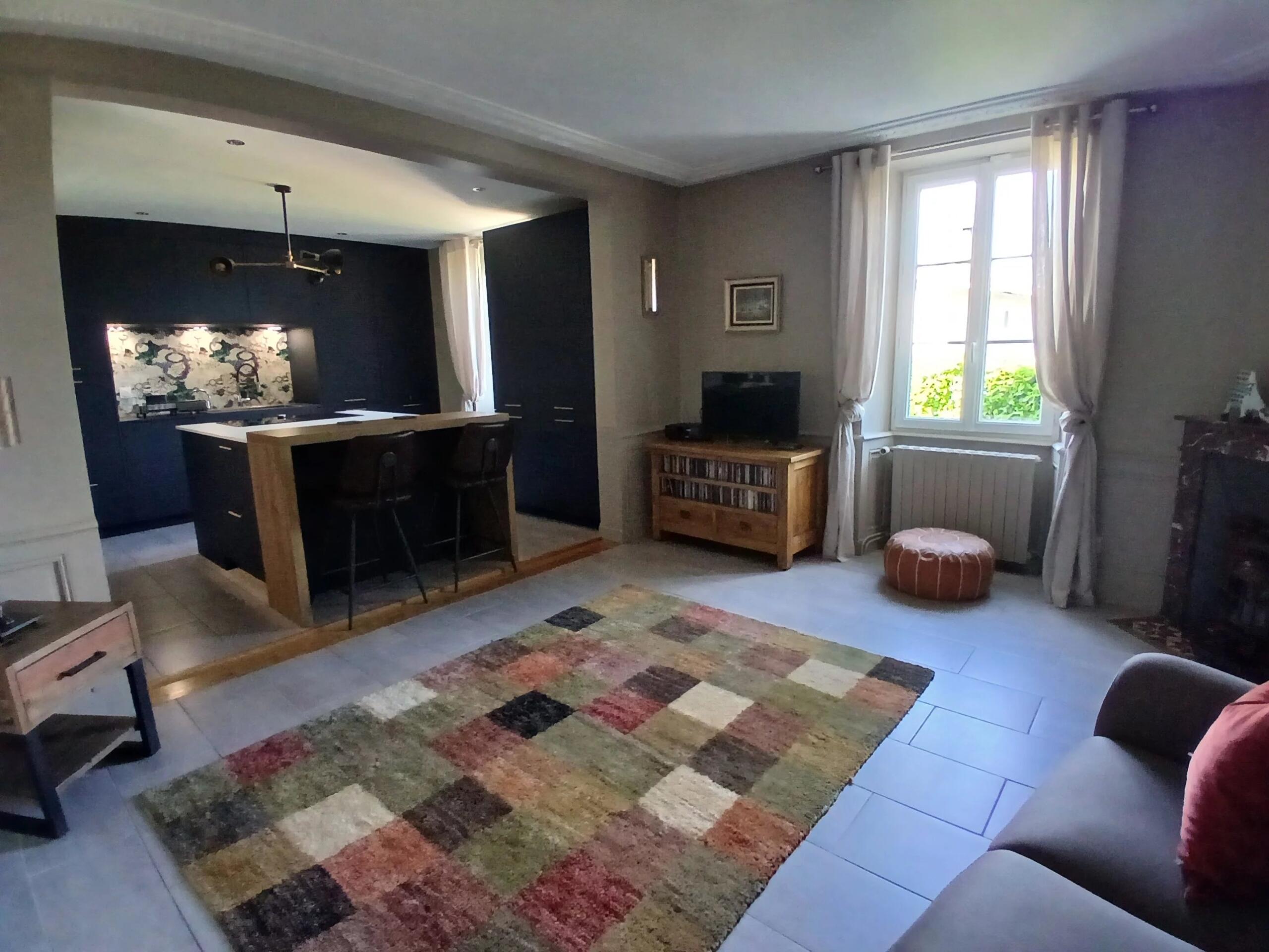 Stunning luxury 4-bed house with heated salt-water pool, Poitou-Charentes – France – BVI85558